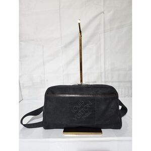 LOUIS VUITTON Damier Geant Acrobat Fanny Pack Black
